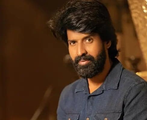 క్యారెక్టర్‌ ఆర్టిస్ట్ నుంచి హీరోగా