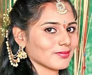 కట్నం వేధింపులకు మరో యువతి బలి