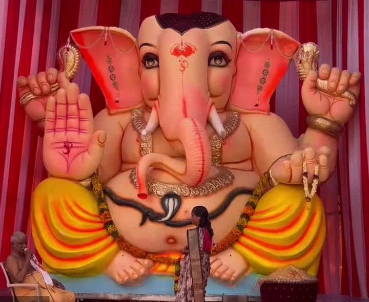 111 కిలోల లడ్డూ