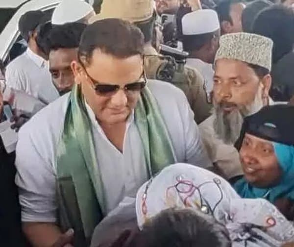 జడ్చర్లలో మంత్రి అజారుద్దీన్‌కు ఘనస్వాగతం