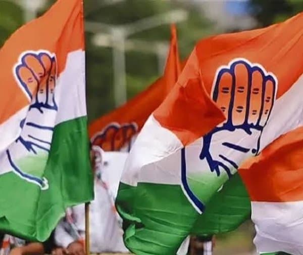 విద్యా సంస్కరణలపై కాంగ్రెస్ పోరు - Udayam Digital