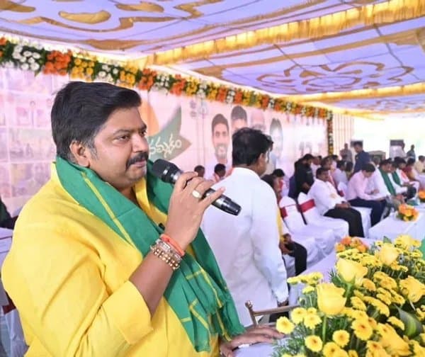 మామిడి రైతులకు చంద్రబాబు అండ: చిత్తూరు ఎమ్మెల్యే - Udayam Digital