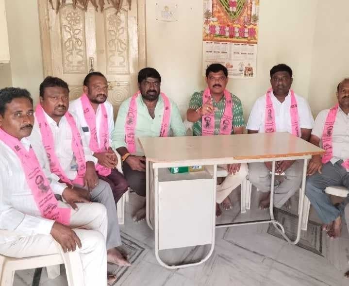 సామేల్‌ వ్యాఖ్యలపై బీఆర్‌ఎస్‌ నేతల ఆగ్రహం - Udayam