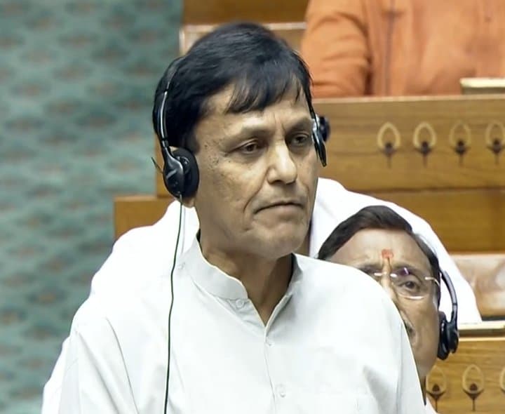 లోక్‌సభలో యాంటీ పేపర్ లీక్ బిల్లు ఆమోదం