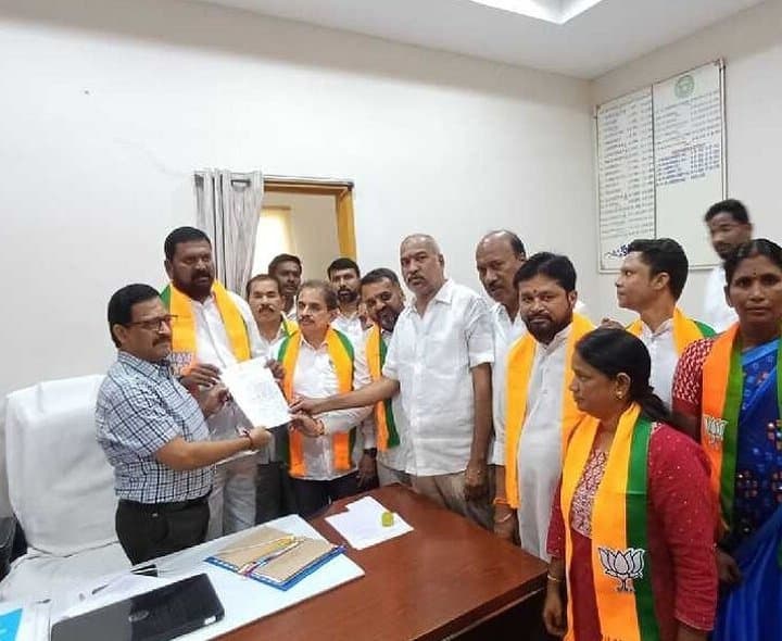22ఏ భూములపై బీజేపీ జిల్లా అధ్యక్షుడి ఫిర్యాదు