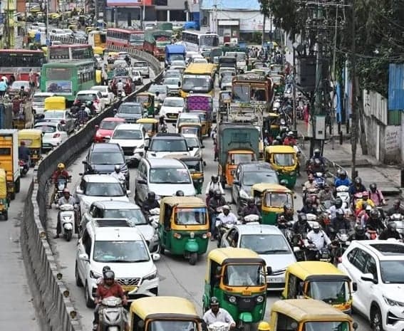 కిలోమీటర్‌కు రూ.100 డిమాండ్