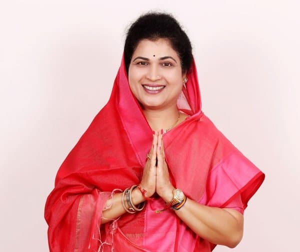 కుర్చీ వెనుక కుట్ర - Udayam Digital