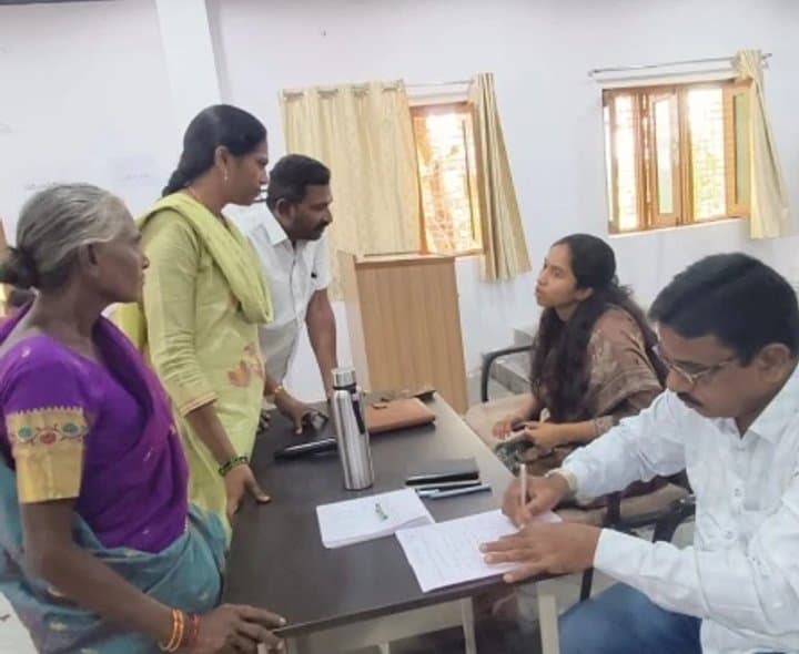 మండల ప్రజావాణికి స్పందన కరువు