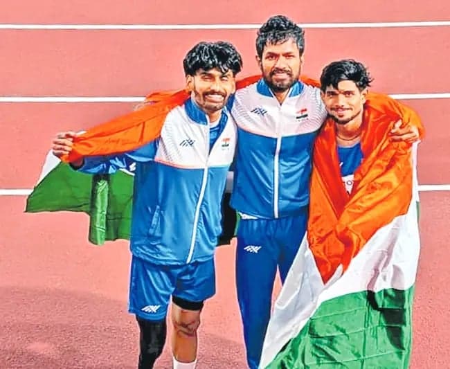 పతకాల వేటలో అదే జోరు