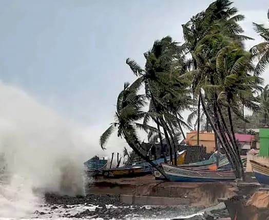 కోస్తాంధ్రకు వాయుగుండం ముప్పు