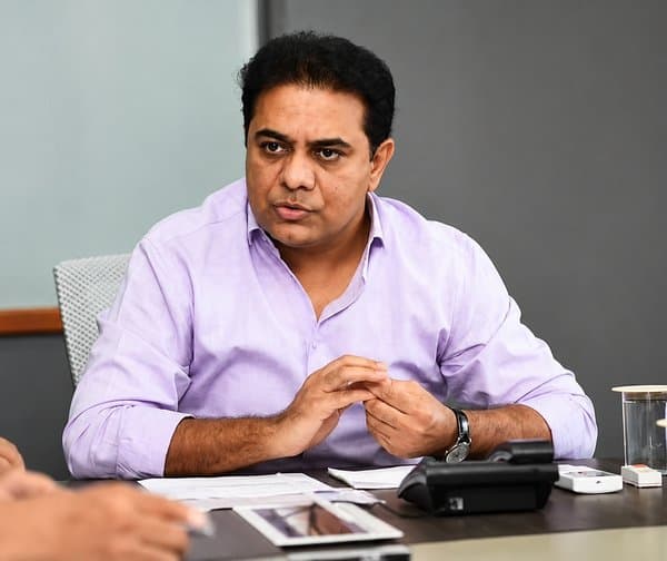 అన్నదాతలకు అండగా ఉండండి: కేటీఆర్ పిలుపు - Udayam Digital