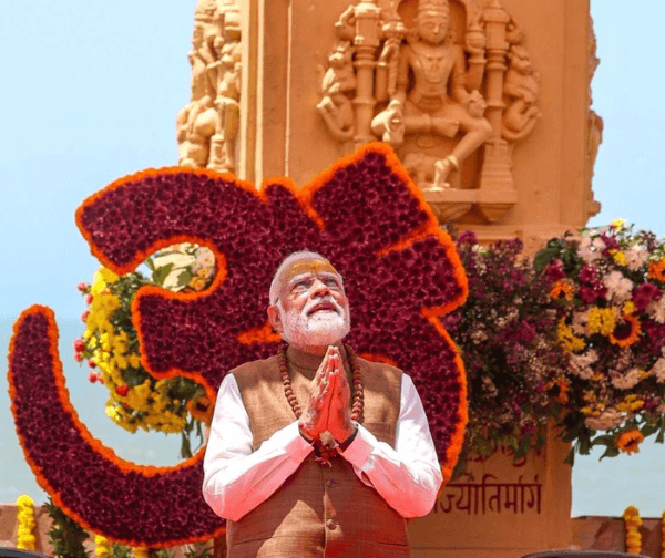 సోమనాథ్‌ ఆలయంలో ప్రధాని మోదీ పూజలు: అమృత మహోత్సవ వేడుకలు
