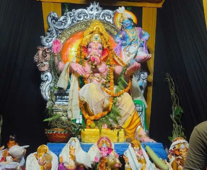 వినాయక మండపంలో హుండీ చోరీ
