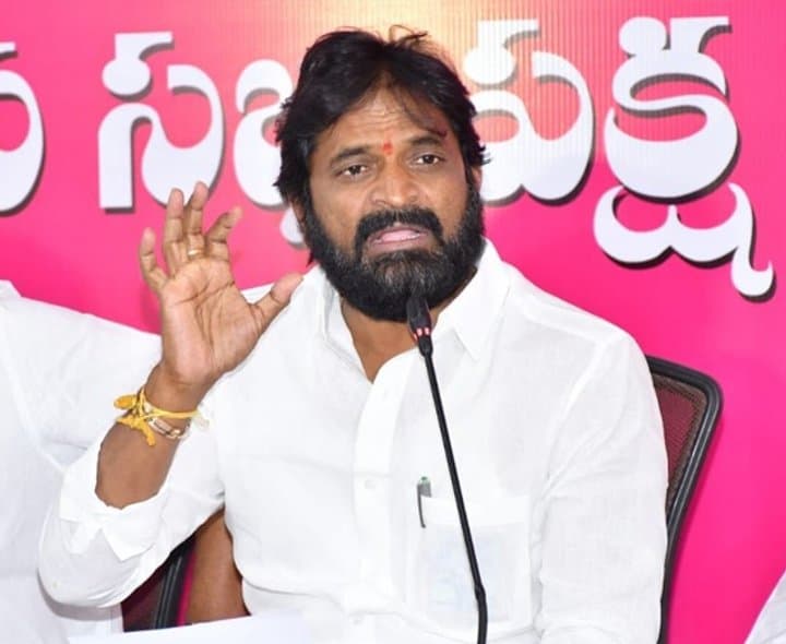 జూరాల నీటిపై ప్రభుత్వాన్ని ప్రశ్నించిన శ్రీనివాస్‌ గౌడ్‌