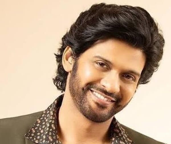తమిళ దర్శకుడితో నవీన్ పొలిశెట్టి