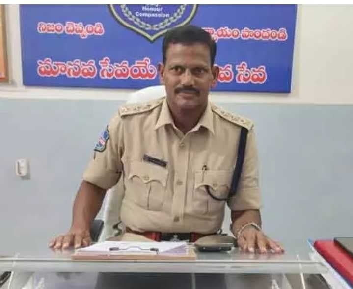 అధిక వడ్డీ ఆశతో పెట్టుబడులు వద్దు - Udayam