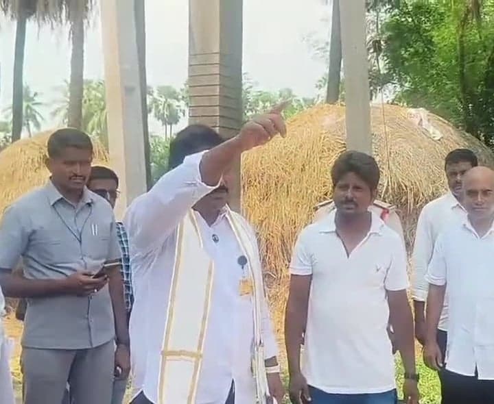 గురజాడలో రూ.12.50 లక్షల సీసీ రోడ్డు - Udayam