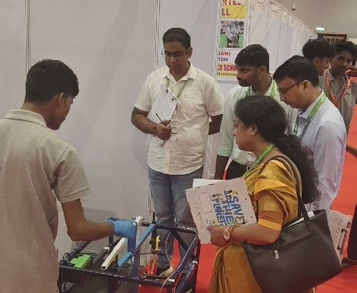 జాతీయస్థాయి పోటీల్లో దమ్మన్నపేట విద్యార్థి ప్రతిభ - Udayam