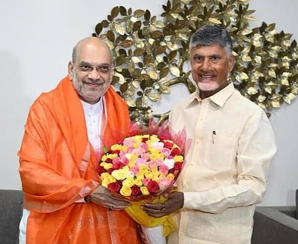 అమిత్ షాకు సీఎం పుట్టినరోజు శుభాకాంక్షలు