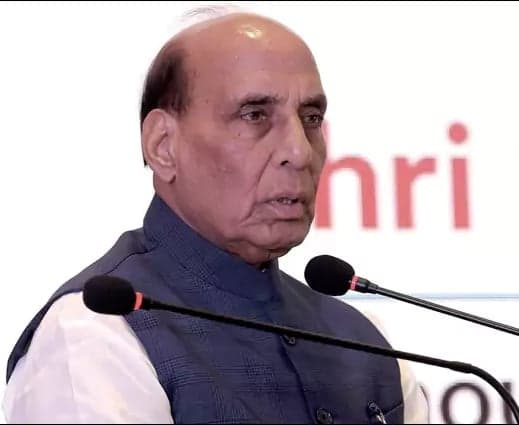 విపక్షాలపై రాజ్‌నాథ్‌ విమర్శలు