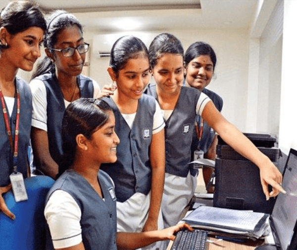 ఏపీ పదో తరగతి ఫలితాల విడుదల: విద్యార్థుల నిరీక్షణకు తెర! - Udayam Digital