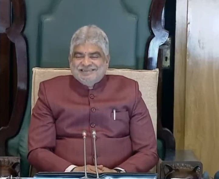 హౌసింగ్‌ బోర్డు కాలనీపై ఎమ్మెల్యే ప్రస్తావన - Udayam