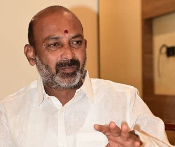 కోర్టును ఆశ్రయించిన మంత్రి బండి సంజయ్‌