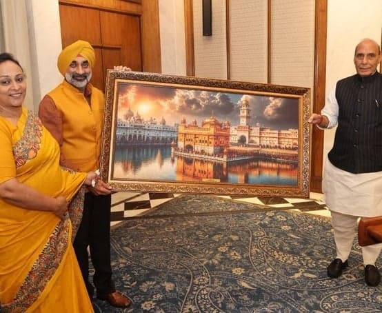 వైమానిక దళ చీఫ్ కు రాజ్‌నాథ్ సింగ్ వీడ్కోలు