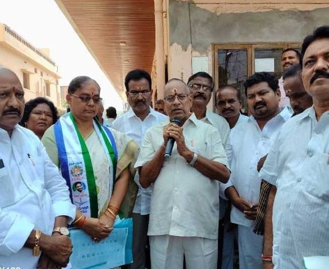 వైసీపీ అభ్యర్థుల గెలుపునకు కృషి చేయాలి: శంబంగి - Udayam