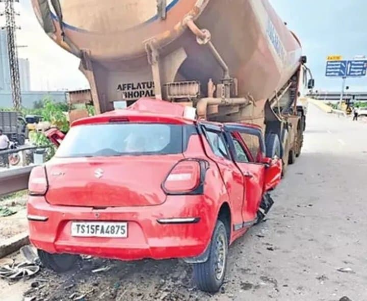 గచ్చిబౌలి ORRలో ఘోర ప్రమాదం