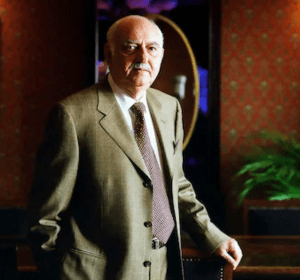 టాటా సన్స్‌ను స్టాక్ మార్కెట్‌లో నమోదు చేయాలి; కేంద్రం, ఆర్‌బీఐ నిర్ణయంపై ఎస్‌పీ గ్రూప్ ఆశాభావం. - Udayam Digital