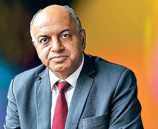 ఇన్ఫో ఎడ్జ్‌ సీఈఓగా మళ్లీ సంజీవ్‌ బిఖ్‌చందానీ