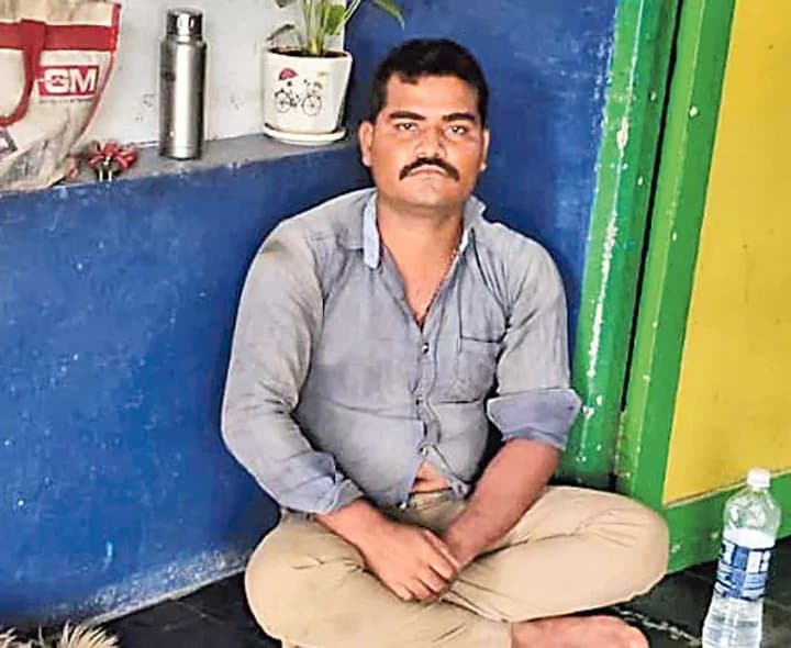 మత్తులో ఆర్టీసీ బస్సు చోరీ