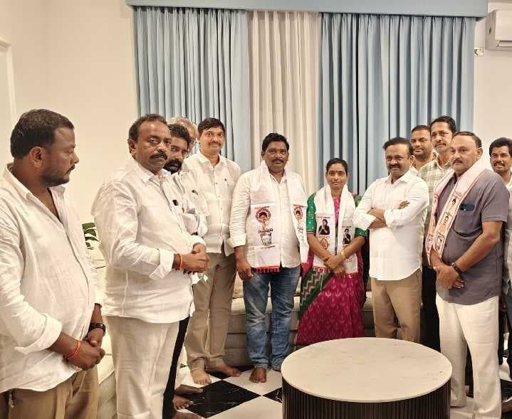 పెడన మున్సిపల్ రేసులో కీలక పరిణామం - Udayam