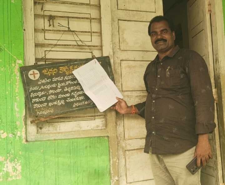 ముత్యాలపల్లిలో పోలింగ్‌ బూత్‌ల పరిశీలన