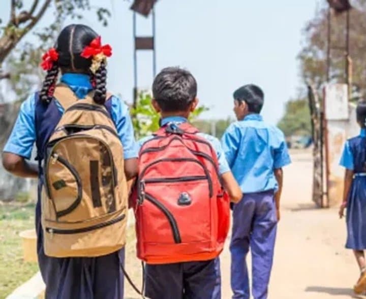 రాష్ట్రవ్యాప్తంగా రేపు పాఠశాలలు, కళాశాలలు బంద్