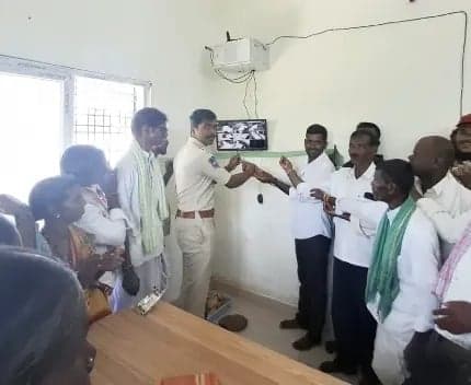 బాయంపల్లిలో సీసీ కెమెరాల ప్రారంభం