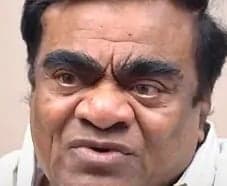 ‘ది ప్యారడైజ్’ చిత్రంలో బాబు మోహన్ పాత్ర తొలగింపుపై చర్చ