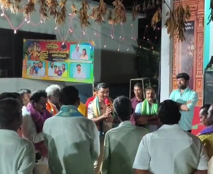 ప్రశాంత వాతావరణంలో వినాయక ఉత్సవాలు - Udayam