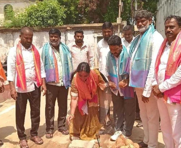 సత్రం బజార్‌లో సీసీ డ్రైన్ పనులకు శంకుస్థాపన