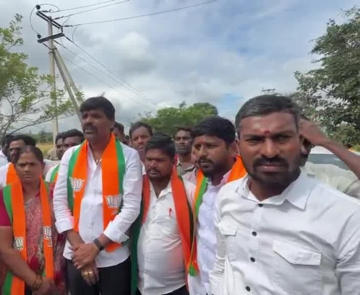 కోనరావుపేటను కరవు మండలంగా ప్రకటించాలి - Udayam