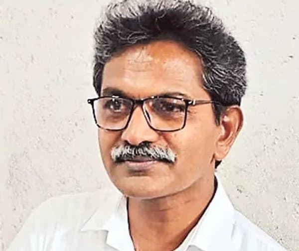 ఇంటర్ పాసైన మాజీ మావోయిస్టు అగ్రనేత దేవ్‌జీ - Udayam Digital