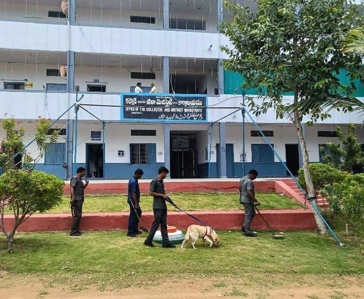 నారాయణపేటలో విస్తృత తనిఖీలు