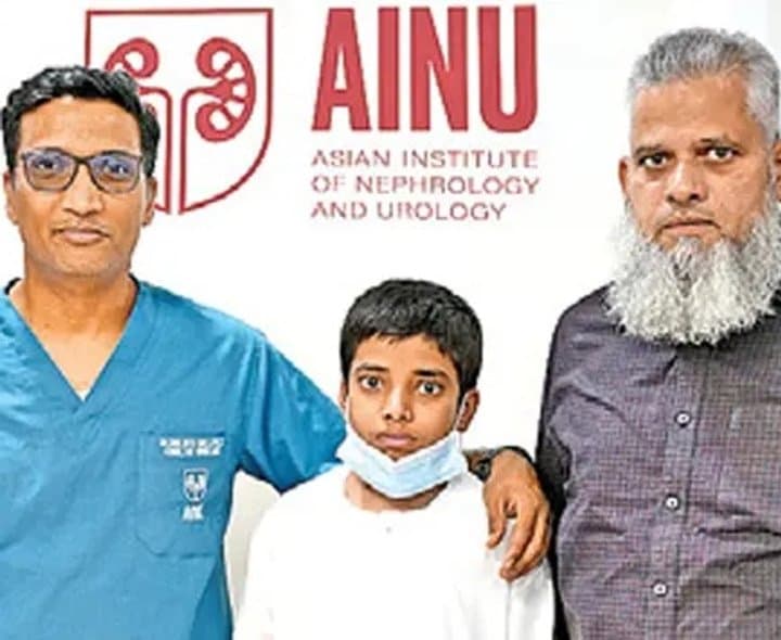 తండ్రి కిడ్నీతో బాలుడికి జీవం