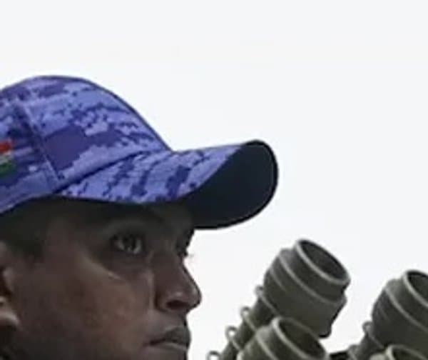 ఢిల్లీలో భారీ భద్రత, హై అలర్ట్