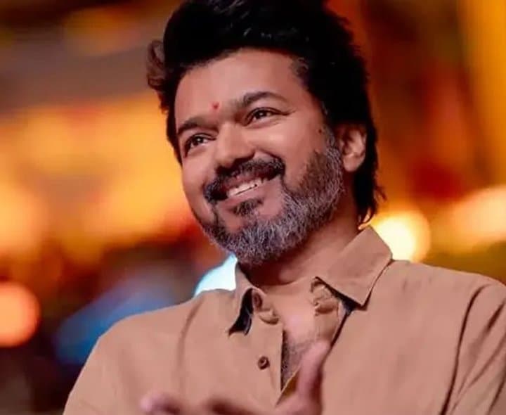 విజయ్ సరికొత్త రికార్డు: హ్యాట్రిక్ కొట్టిన 'జన నాయగన్'