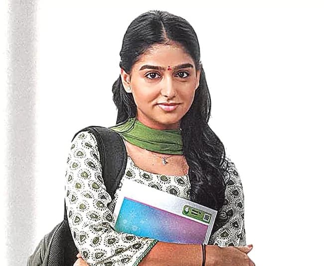 ‘కాకా’లో అనస్వర రాజన్‌ ఫస్ట్‌లుక్‌  - Udayam