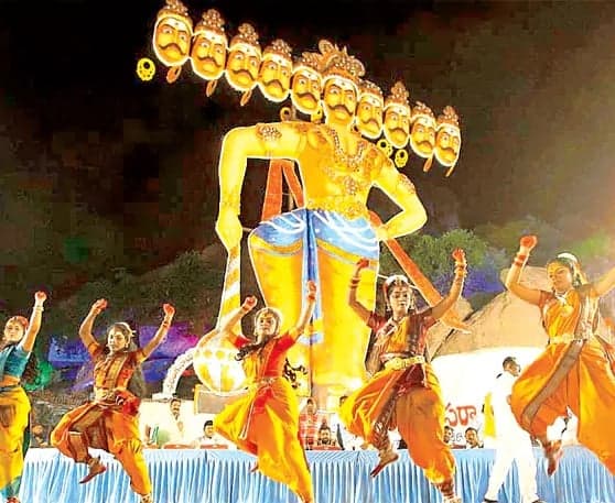 వరంగల్‌లో ఘనంగా రావణవధ వేడుకలు
