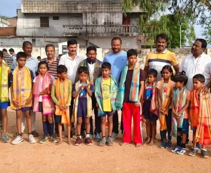 జిల్లాకు మంచి పేరు తీసుకురావాలి: మున్సిపల్ ఛైర్మన్