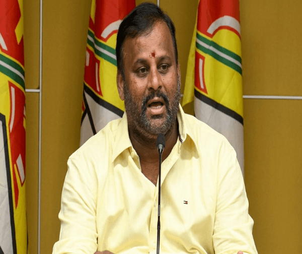 కడపలో సంచలనం: పెద్ద దస్తగిరి హత్య వెనుక వైకాపా పెద్దల హస్తం - Udayam Digital